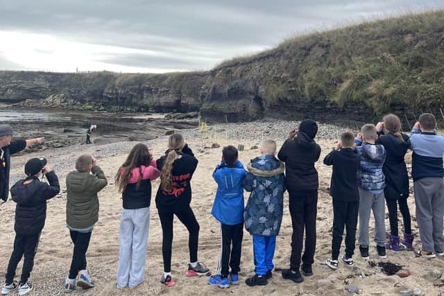 Shiremoor Primary School pupils birding with Ranger Jane