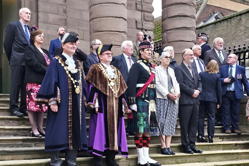 Officers, other officials and councillors, including the Mayor and Sheriff of Berwick.