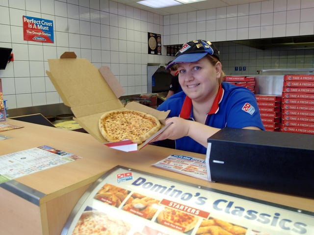 Ellen Lilley-Smith with a free 9" Domino's pizza at Domino's Pizza, Celtic Point, Raymoth Lane, Worksop in 2009