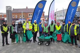 The Rotary Club of Blyth members were joined by the Blyth Volunteer Group to work around the town centre removing litter.