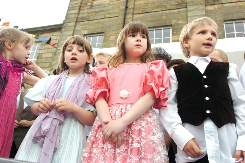 Young performers at the 2006 Alnwick Fair.