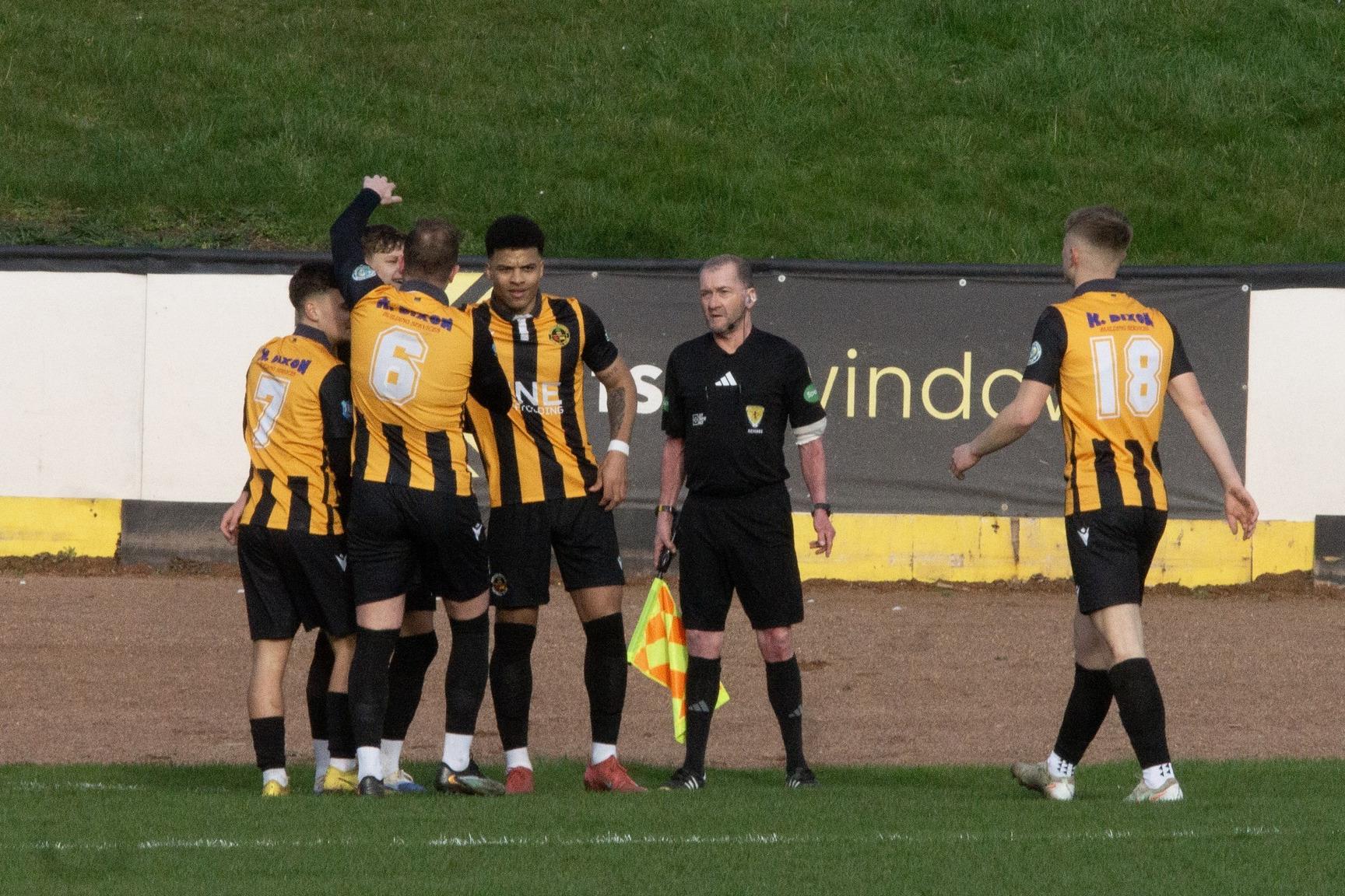 Berwick Rangers boss Kevin Haynes angry after 'ridiculous decision ...