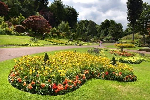 Carlisle Park includes the William Turner Garden, formal gardens, an aviary, play areas, a paddling pool, ancient woodland, picnic areas, bowling greens and a skate park.