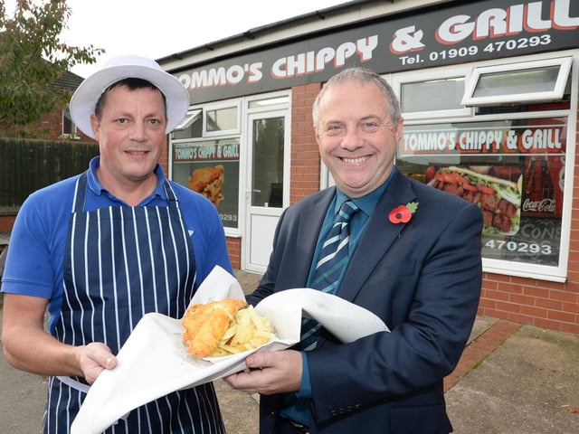John Mann MP visited Tommo's Chippy and store on Valley Road in Worksop. John is pictured with Rob Nicholson