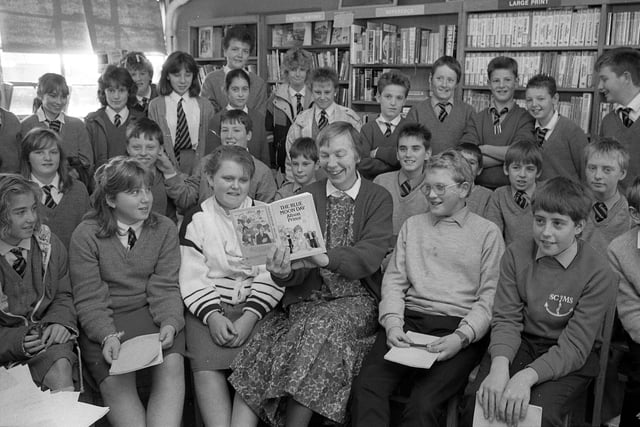 Author Alison Prince entertains Seahouses Middle School pupils at the library in 1988.