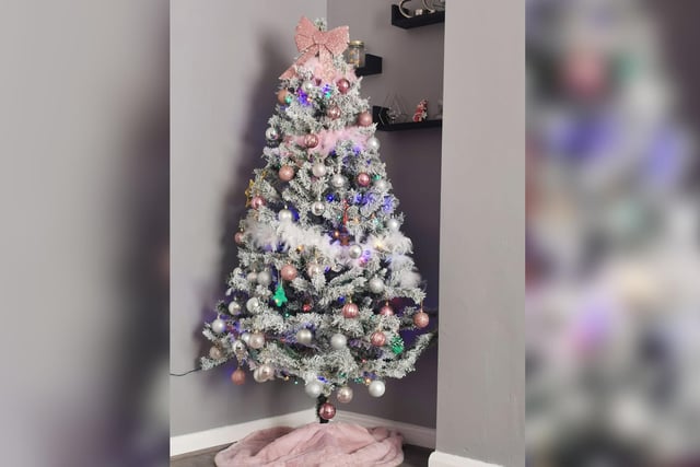 The perfect finishing touch to a pretty in pink tree.