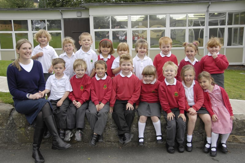 New starters at Wooler First School in September 2007.