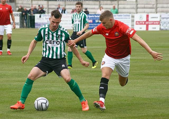 Action from the FA Cup game between Blyth Spartans and FC United of Manchester at Croft Park on Saturday. Picture by Bill Broadley.