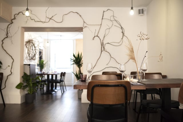 Noto is a Michelin Guide independent restaurant in Thistle Street, New Town, which is focused on small sharing plates packed with flavour. There are a number of quality gluten free options available here, with knowledgeable waiting staff, and they even make their own gluten free bread.
