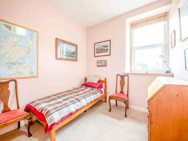 Single bedroom.