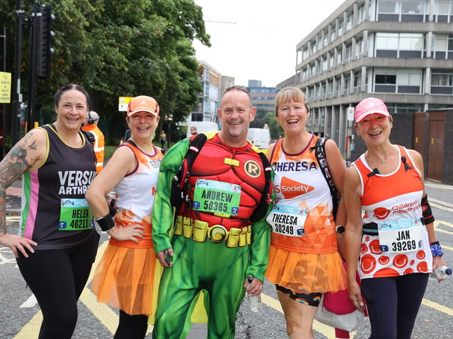 Big smiles as runners head for the start line on Sunday morning.