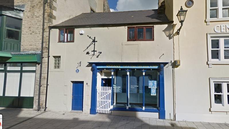 Oceans in Haltwhistle has a 4.7 rating (165 reviews).