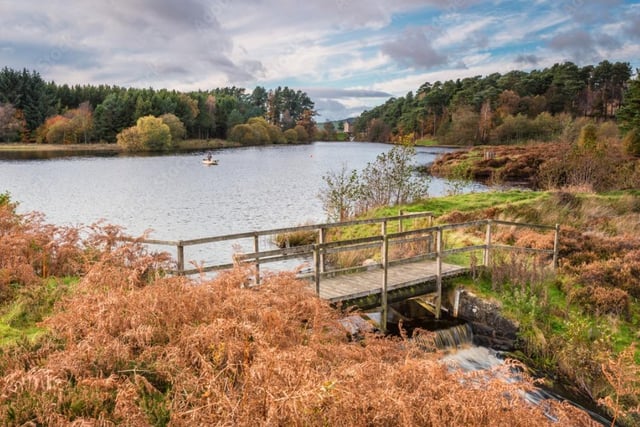 It is likely that many people won’t realise that you can take in four reservoirs/lakes in a single walk. This is a very rewarding 13 mile walk, with such variation along the way, some great views with very little climbing involved.
Take a look at the route: https://planwatchwalk.guide/sweethope-loughs-3-lakes-ruined-towers-and-fell-walking/