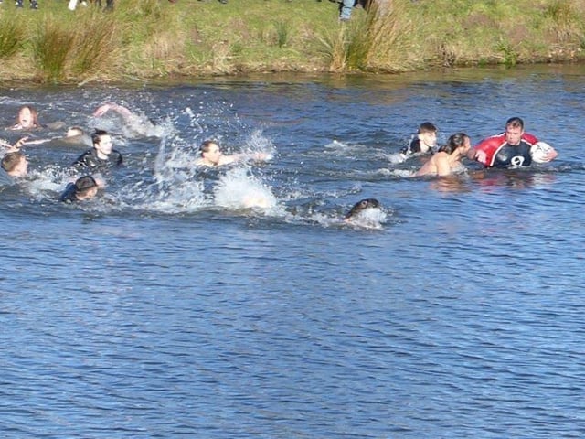 A mad dash across the River Aln.