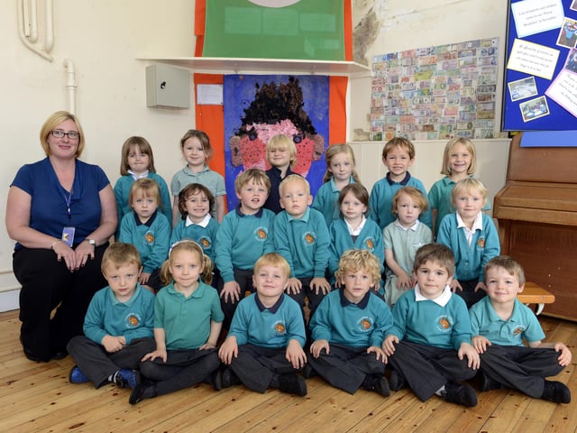 Miss Horner and the new pupils at Thropton First School.