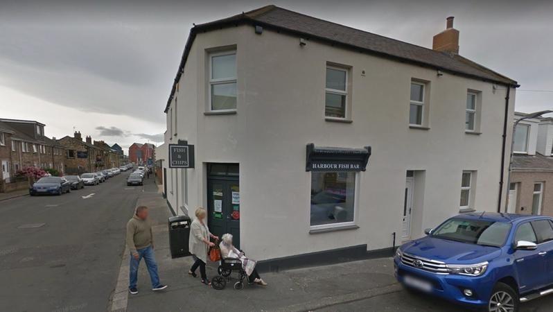 The Harbour Fish Bar in Amble has a 4.4 rating (1.3k reviews).