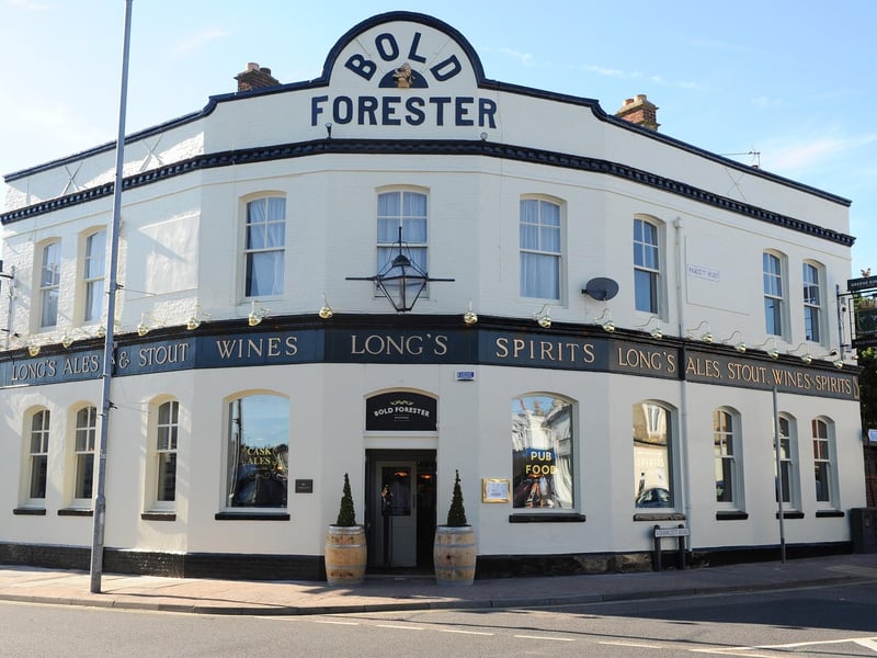 All the best Pompey pub crawls start on Albert Road and what better place to start than the Bold Forester. This pub has a large beer garden for big groups and even sells cocktails on tap for those who prefer something fruity!