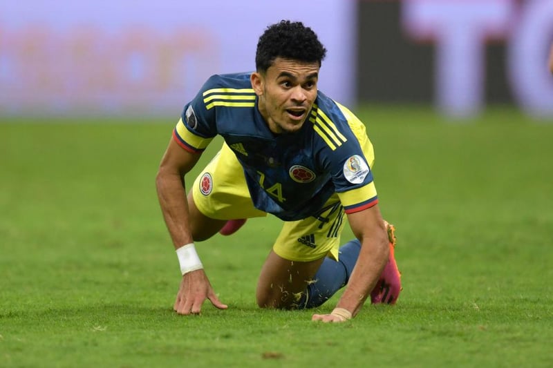 Reported Leeds United target Luis Diaz wanted to join Rafael Benitez’s Everton in the summer transfer window. (The Athletic)

 (Photo by Pedro Vilela/Getty Images)