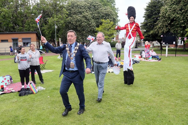 Blyth Town Council Mayor Cllr Warren Taylor at Jubilee Picnic in the Park.