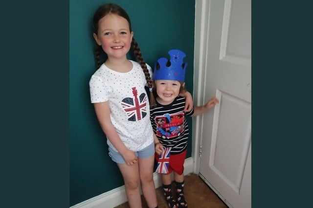 Una and Beauden ready to celebrate the Queen's Platinum Jubilee.