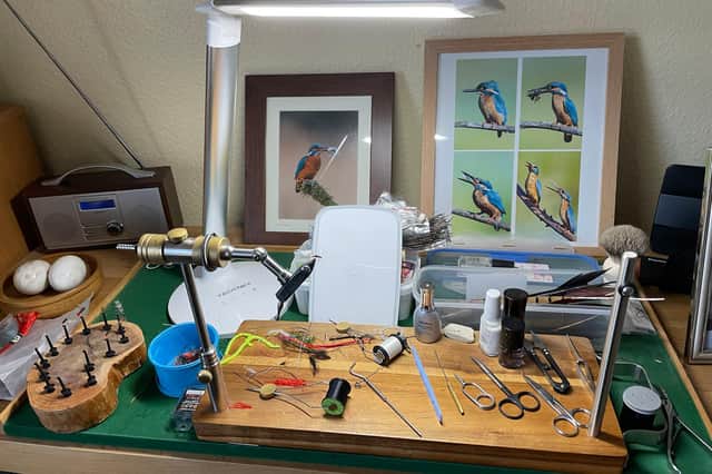 The top of Bob Smith's untidy fly tying desk