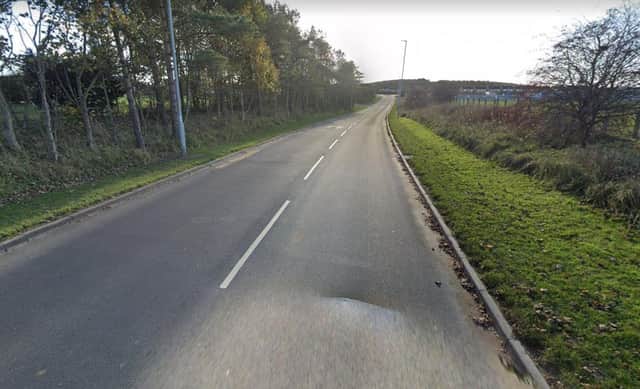 Residents of Red Row in Bedlington have called for a pavement and cycleway connecting Red Row Drive to Barrington Road.