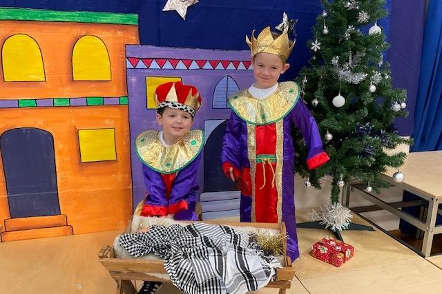 Christmas at Broomhill First School.