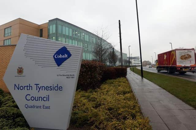 Plans to retrofit buildings across North Tyneside to make them warmer and greener is lacking funding, a report has found.