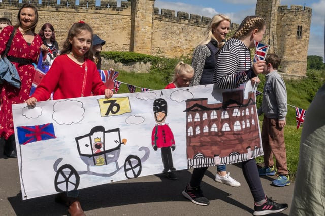 A lot of effort was put into this banner, which depicts the Queen in her carriage.