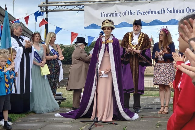The new Salmon Queen, Caitlin Baptie, pictured during her speech.