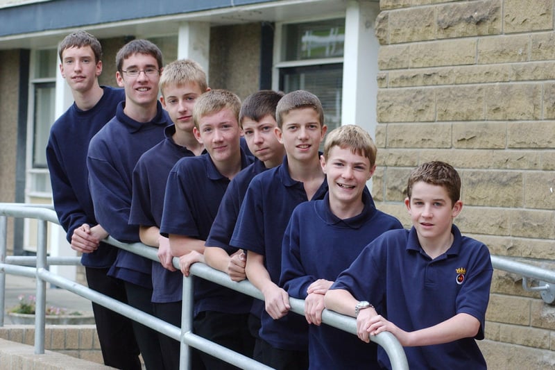 The boys' cross-country team at Duchess's High School, Alnwick, in October 2003.