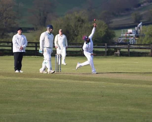 Chalana de Silva in bowling action for Alnmouth & Lesbury