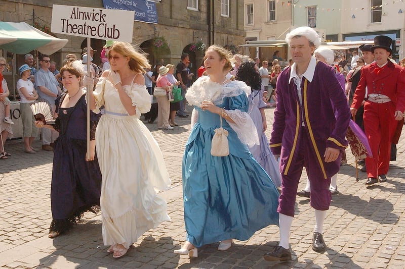 Members of Alnwick Theatre Club in costume for the procession at the 2006 Alnwick Fair.
