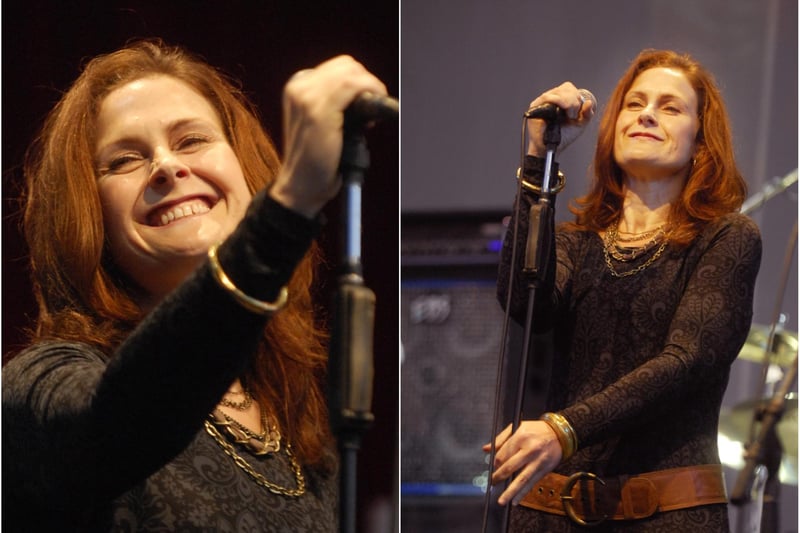 Alison Moyet was Jools Holland's special guest at his 2010 Alnwick concert.