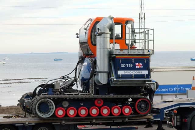 Launching rig enables Seahouses RNLI crew to train for arrival of new ...