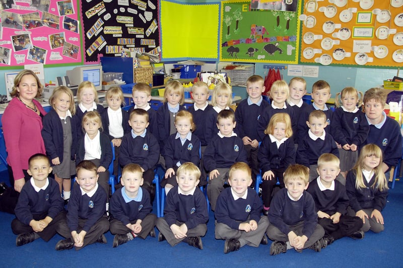 New starters at Amble Edwin Street First School in September 2007.