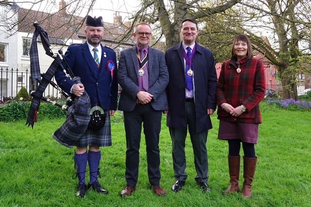 Piper Andrew Smith with Berwick civic dignitaries.
