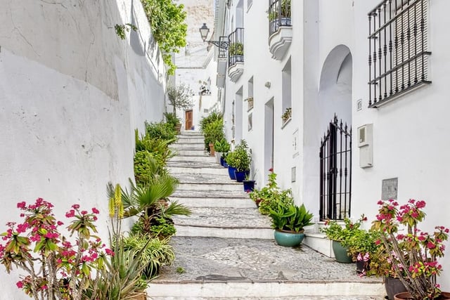 A section of one of Paul Appleby's photos of Frigiliana in Spain.