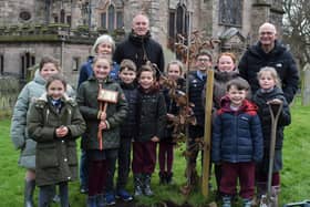 Those involved in the planting of the oak tree.