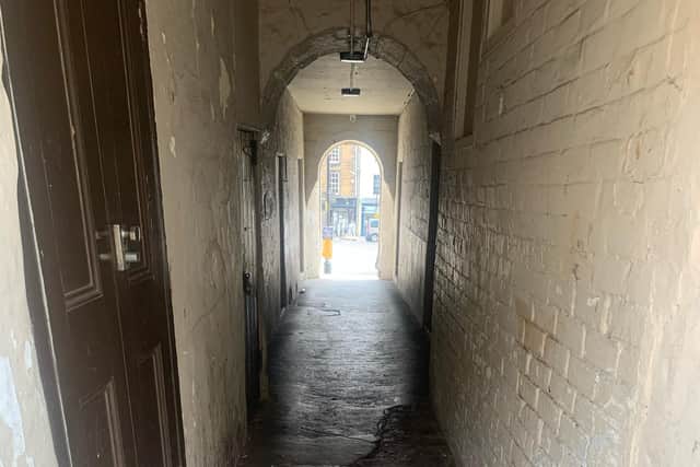 The ginnel between Market Place and Fenkle Street in Alnwick.