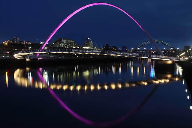 Tyne Arcs of Light by Dave Bisset.