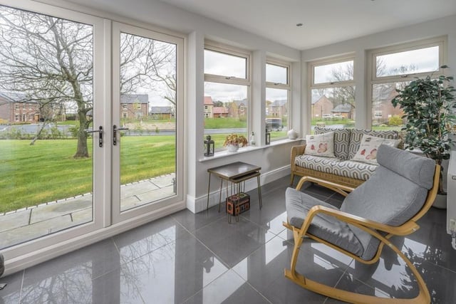 A set of French doors to the front and windows all the way around ensure that the garden room is bathed in natural light and warmth.