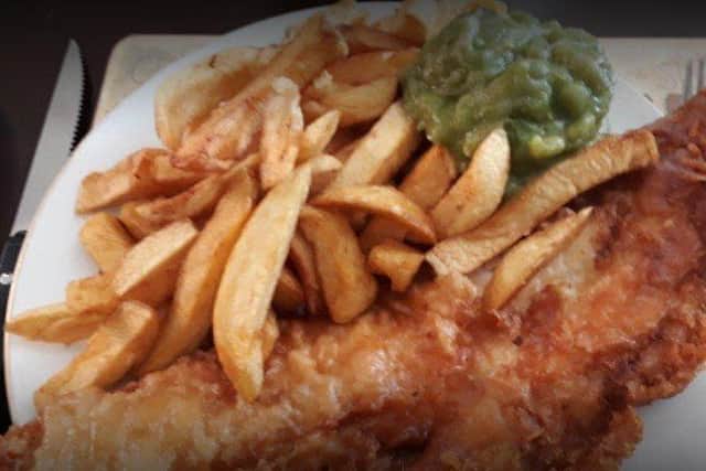 The Guardian has rated the best seaside fish and chips restaurants in the UK.