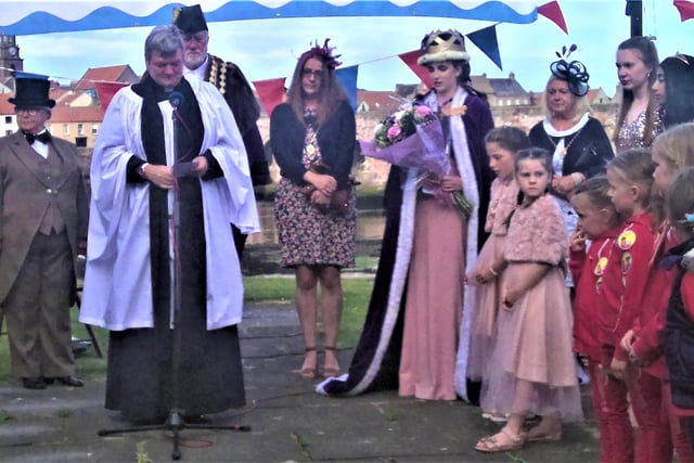 The whole ceremony was blessed by Rev Rachel Hudson, Vicar at Tweedmouth Parish Church.