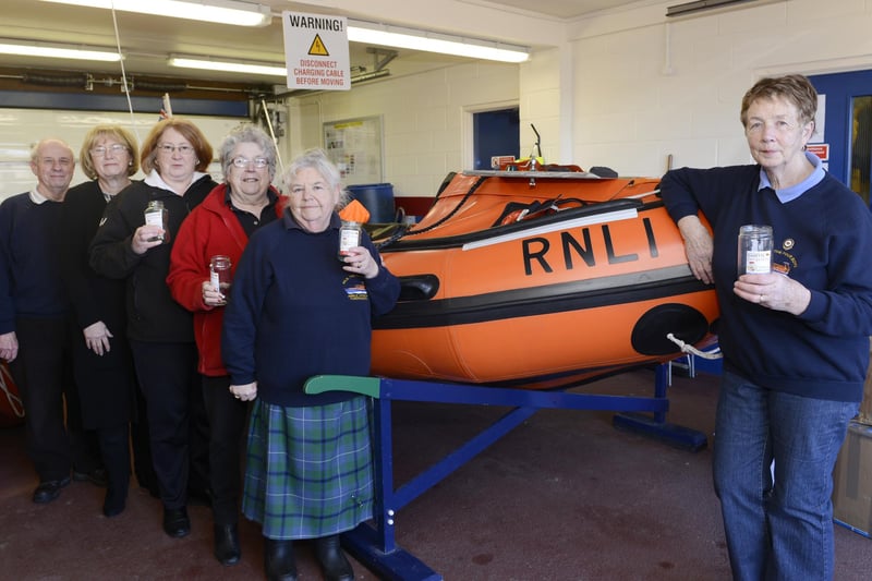 Allan Wade, Sheila Ridley, Margaret Kelley, Eileen Gray, Vivien Wade, and Eleanor Cassidy of Amble Lifeboat Fundraisers in 2015.