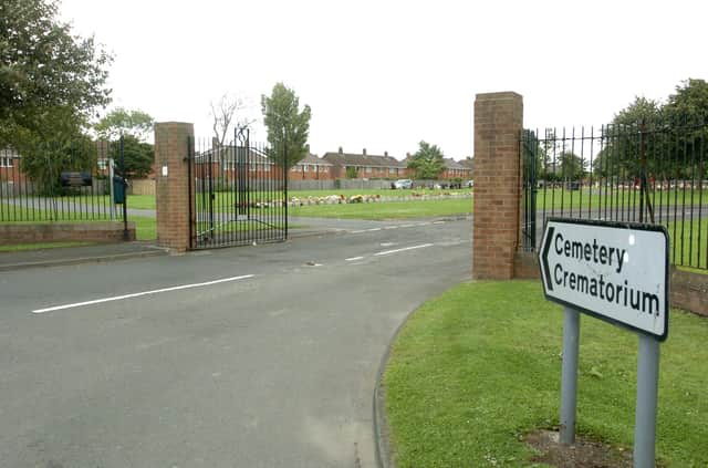 Police are appealing for witnesses after a man exposed himself to two teenage girls near Cowpen Cemetery, Blyth.