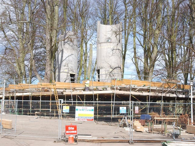 WORK PROGRESSING ON THE TREEHOUSE AT THE ALNWICK GARDEN