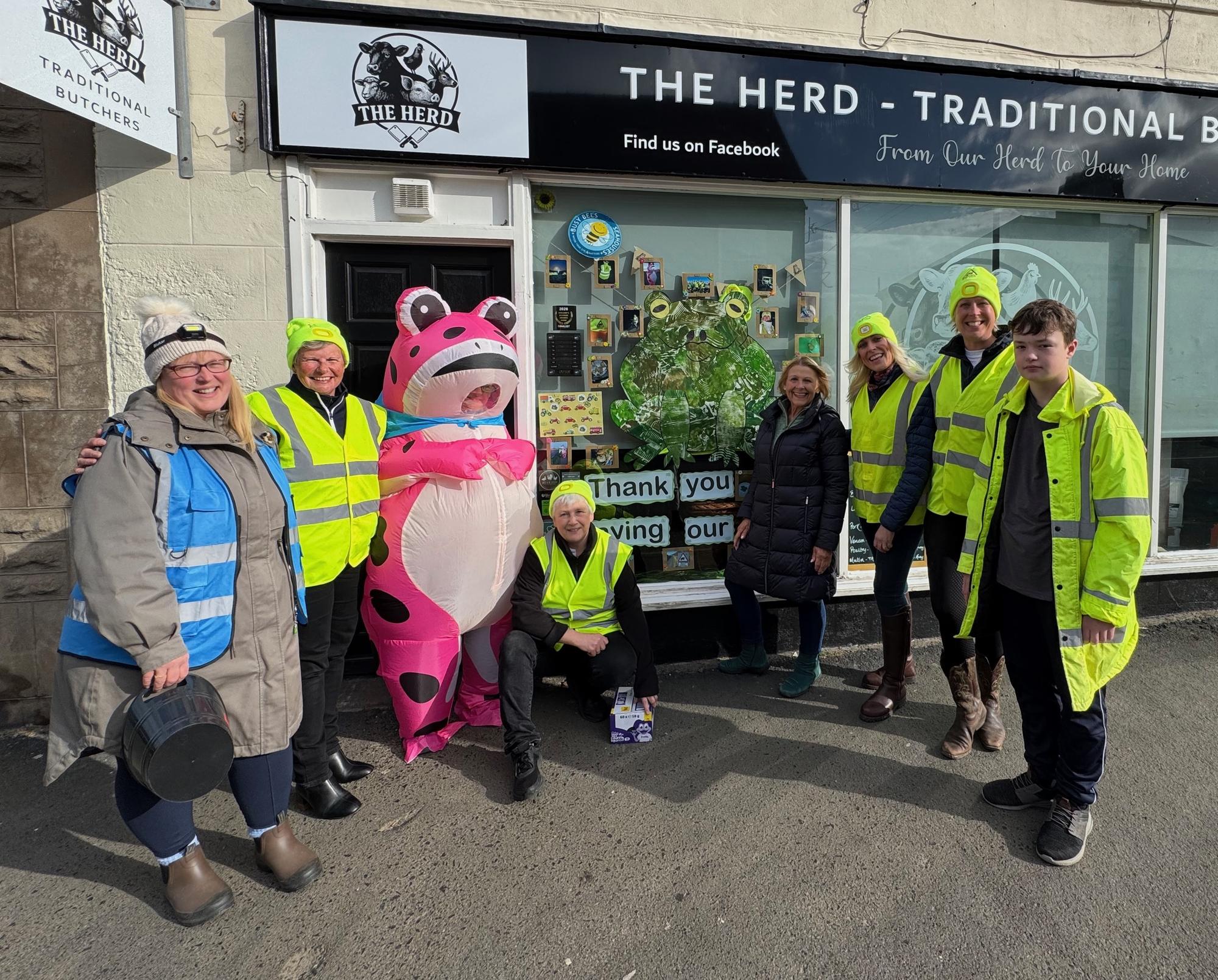 Children create ‘un-frogettable’ tribute to Seahouses Toad Angels
