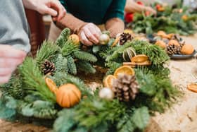 Horticultural experts will show how gardens can be foraged to create sustainable wreaths and natural decorations for the Christmas tree and home.