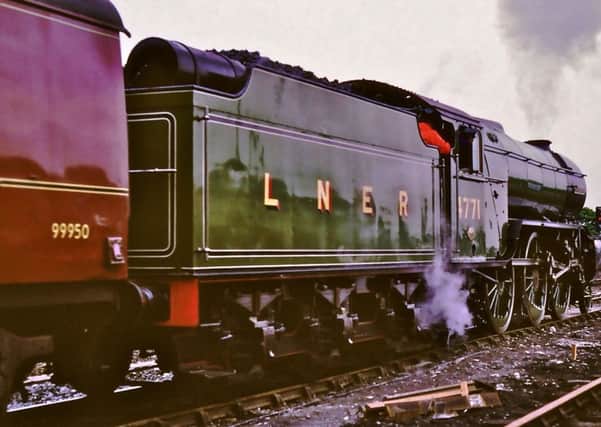Green Arrow, LNER locomotive 4771.